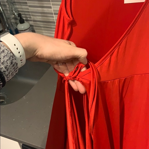 Red high-low maxi wrap dress - Picture 6 of 6